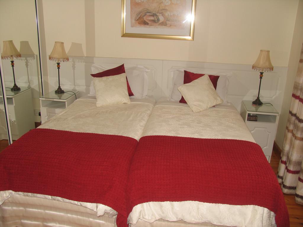 Clochard Bed & Breakfast Galway Exteriör bild